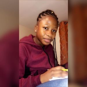 Meet your Posher, Aline